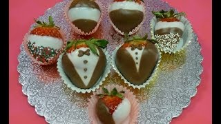 Como Decorar Fresas con Chocolate│Club de Reposteria [upl. by Terti]