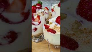 Deliciosas fresas con crema receta fácil [upl. by Richter800]